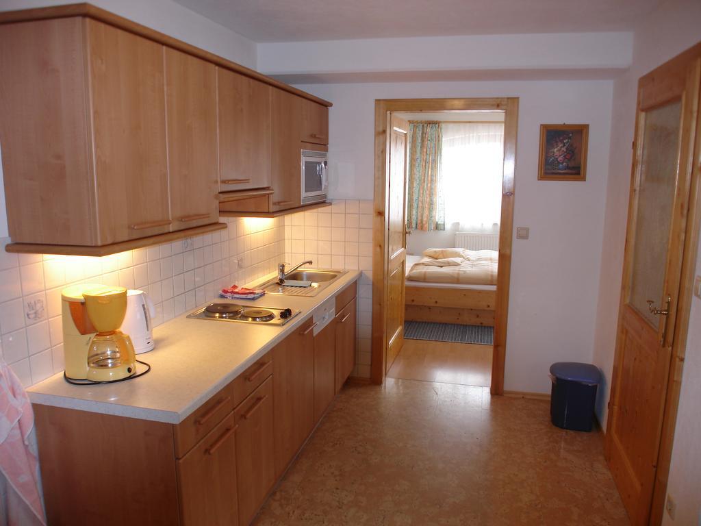 Ferienhaus U. Appartement Knauss Шладминг Екстериор снимка