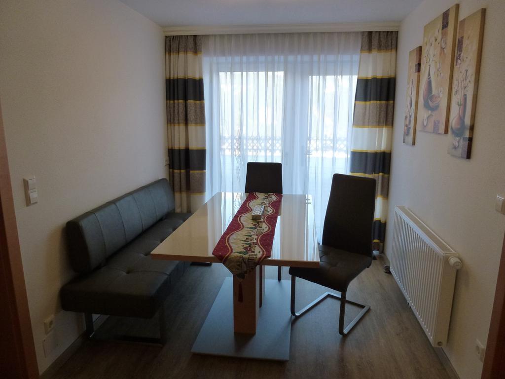 Ferienhaus U. Appartement Knauss Шладминг Екстериор снимка